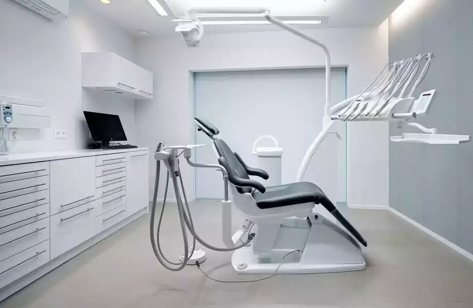 کلینیک دندانپزشکی